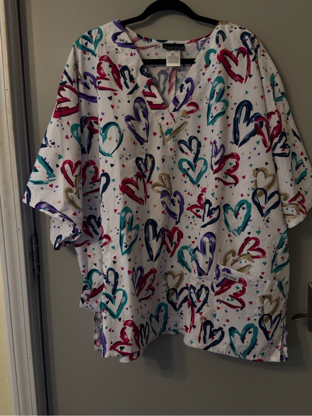 Cherokee White Multicolor Heart Print Scrub Top